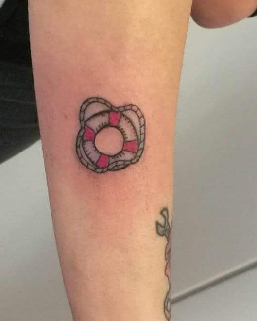 20+ Unique Lifebuoy Tattoos You Can Copy