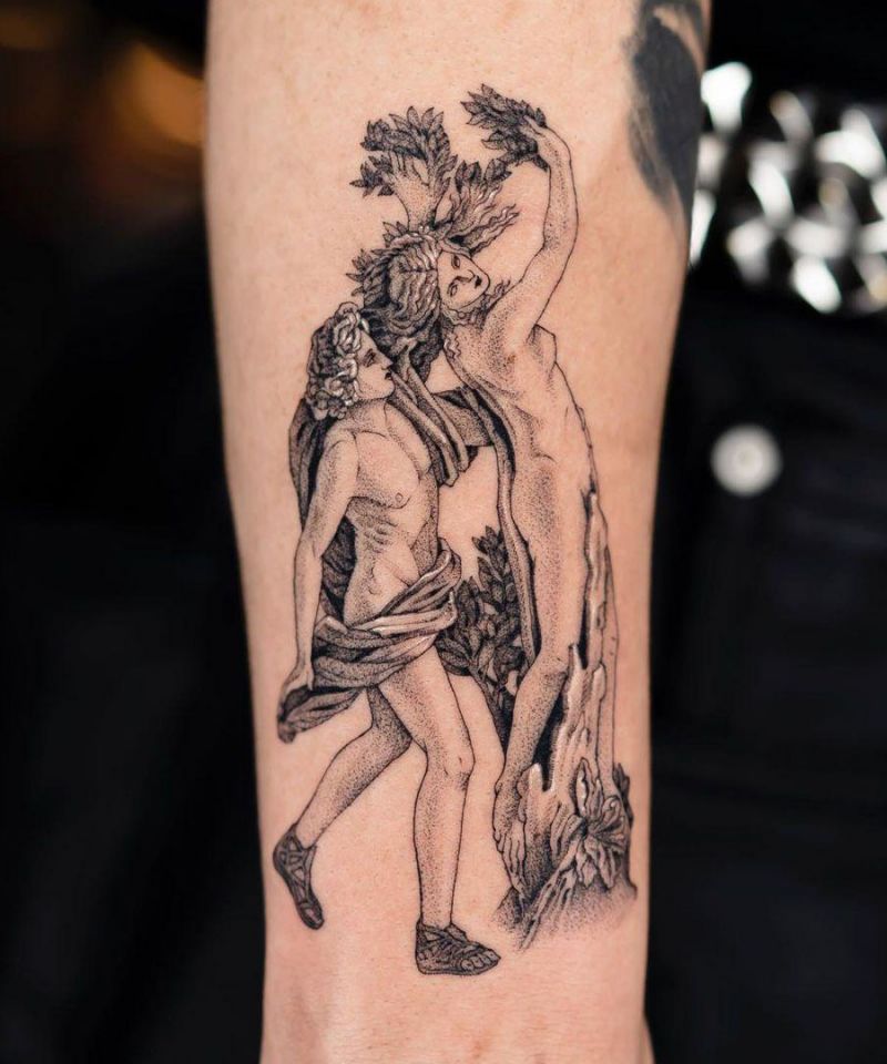 20 Unique Daphne Tattoos You Must Try