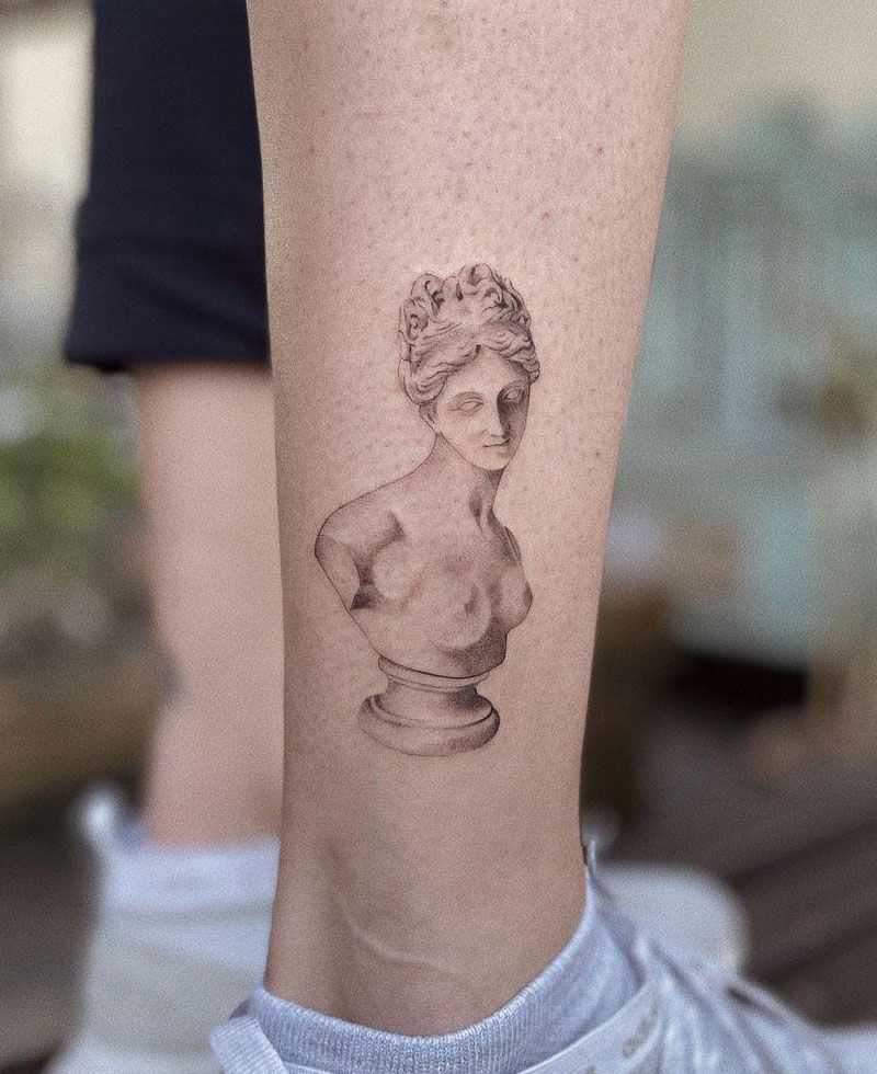 30 Pretty Venus Tattoos You Will Like to Try