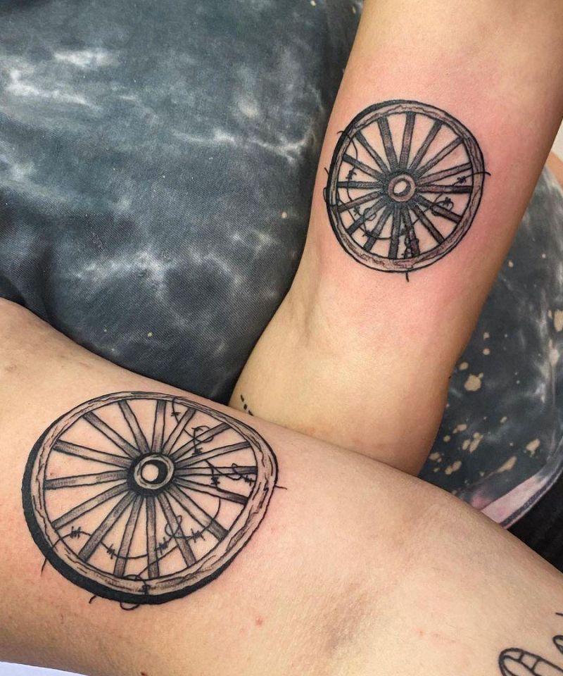 30 Wonderful BFF Tattoos You Must Love