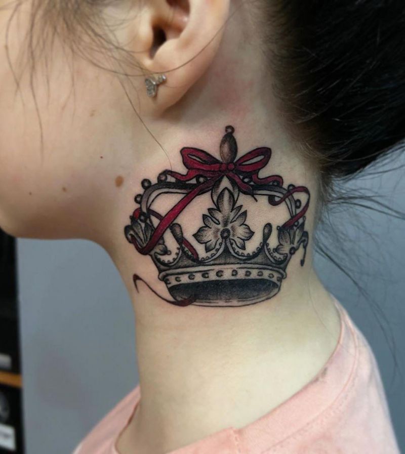 30 Pretty Crown Tattoos You Will Love