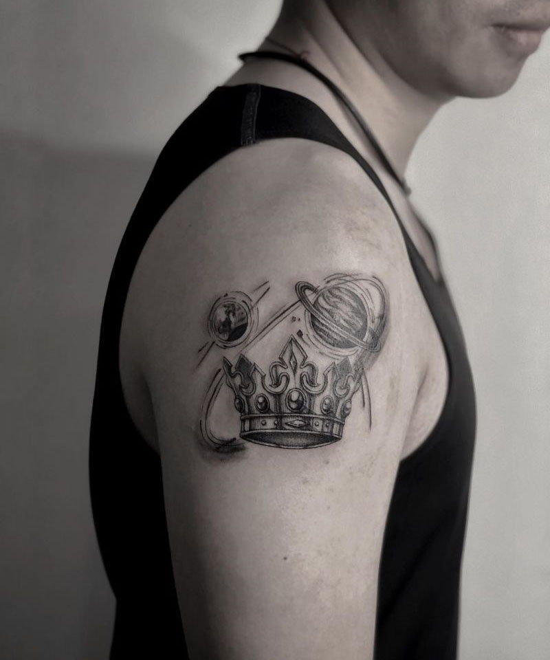 30 Pretty Crown Tattoos You Will Love