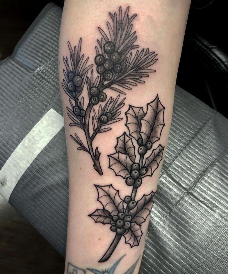 30 Pretty Holly Tattoos You Will Love
