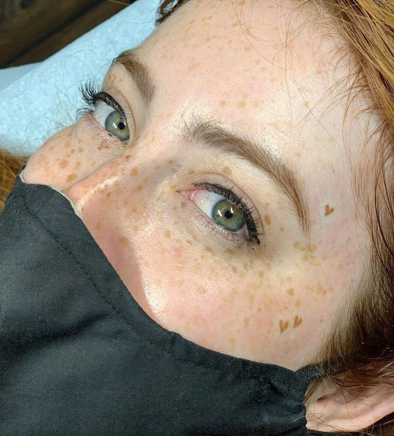 30 Unique Freckle Tattoos to Inspire You