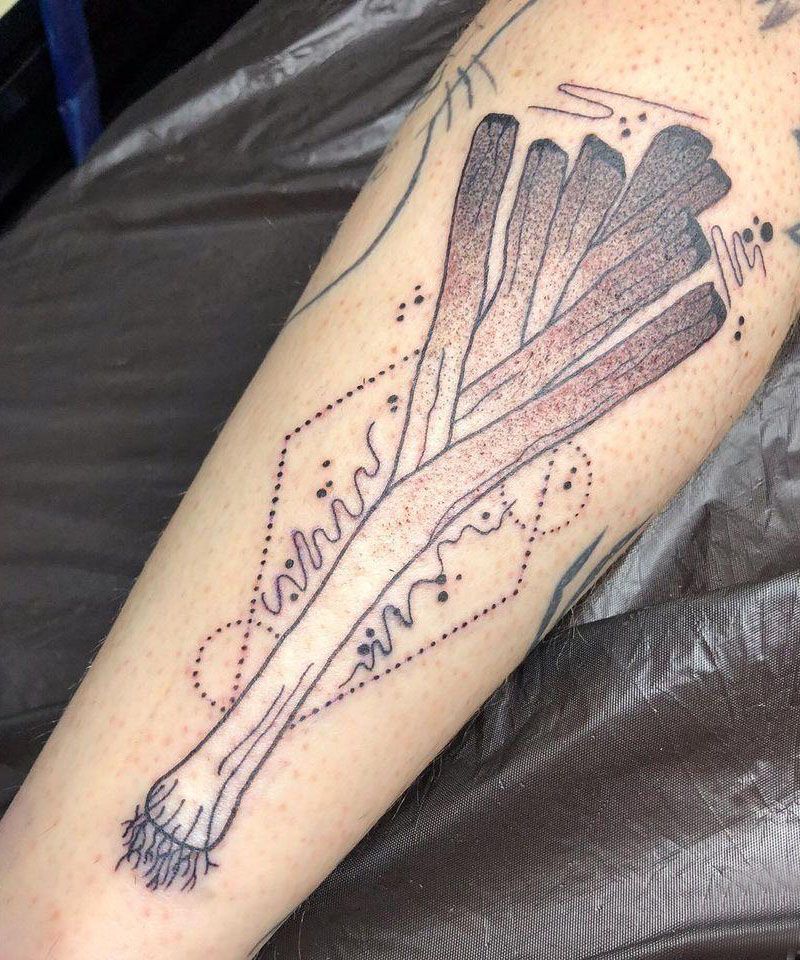 30 Unique Leek Tattoos You Can Copy