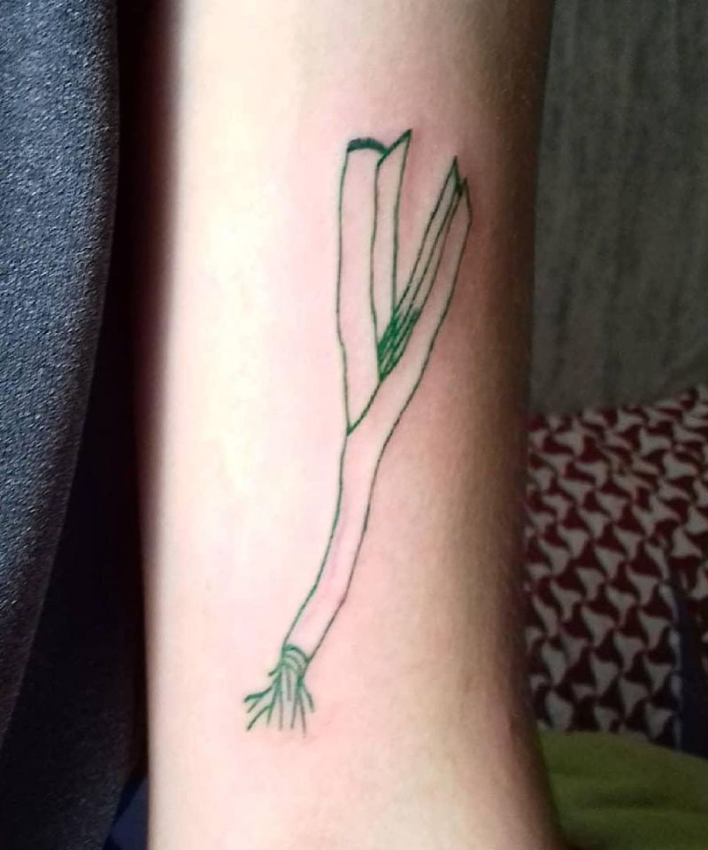 30 Unique Leek Tattoos You Can Copy