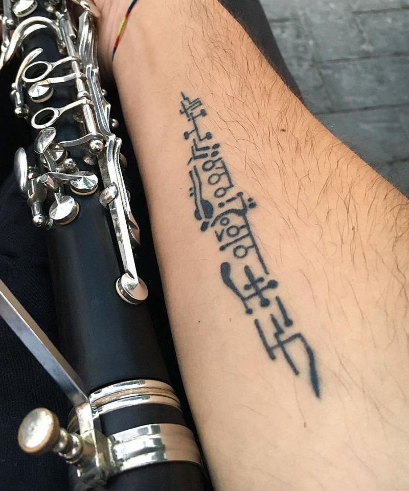 30 Unique Clarinet Tattoos You Must Love