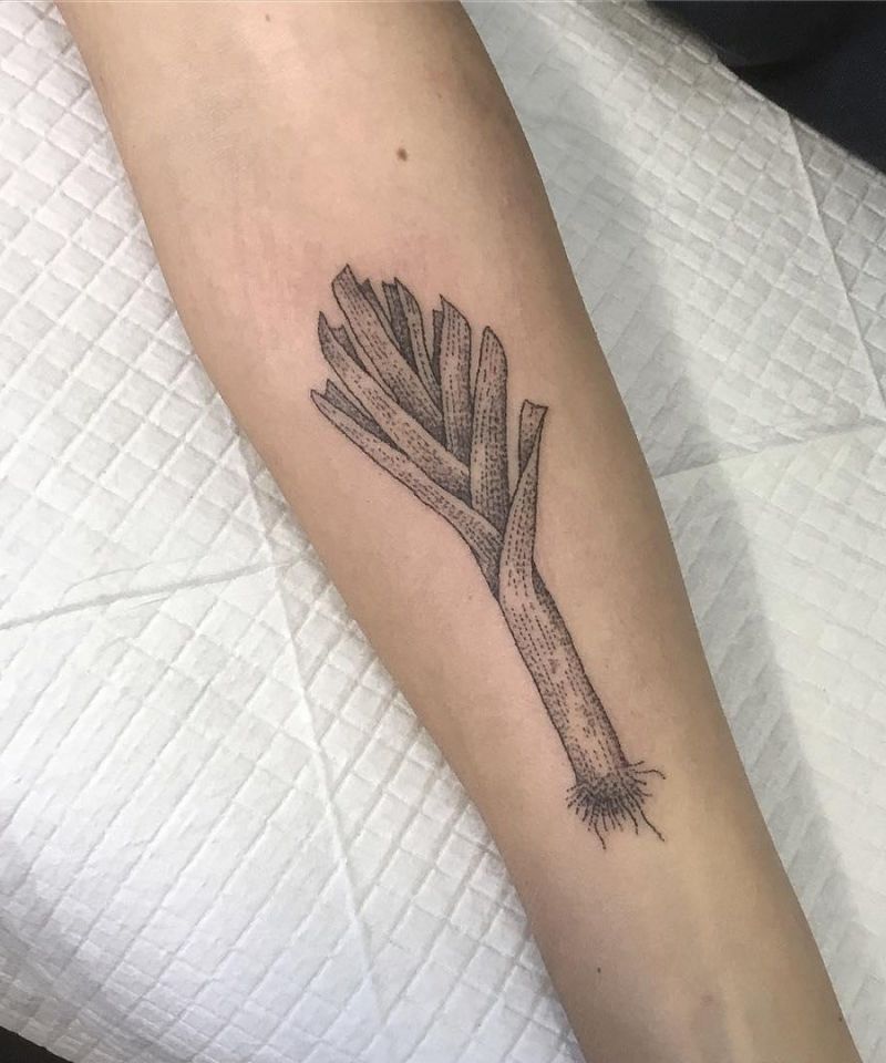 30 Unique Leek Tattoos You Can Copy