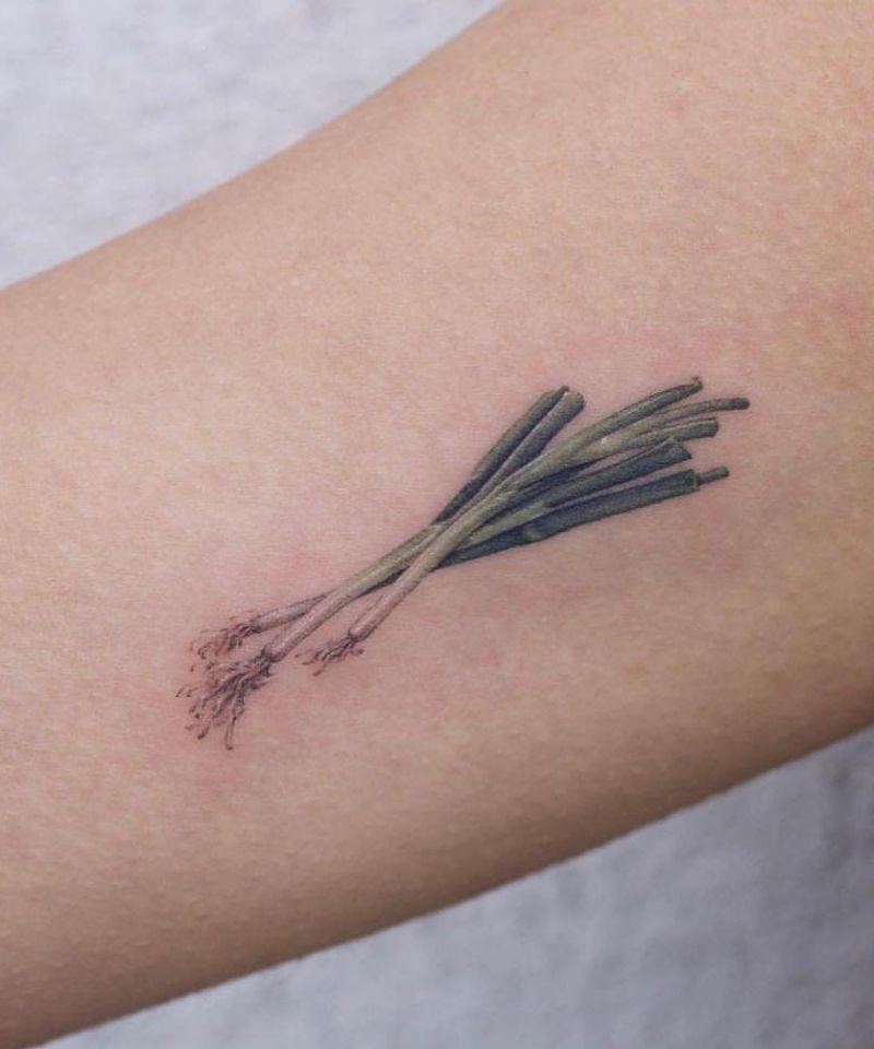 30 Unique Leek Tattoos You Can Copy