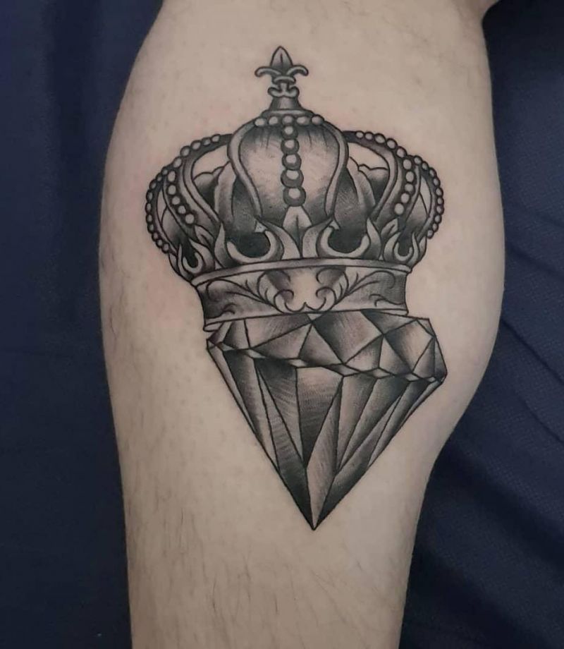 30 Pretty Crown Tattoos You Will Love