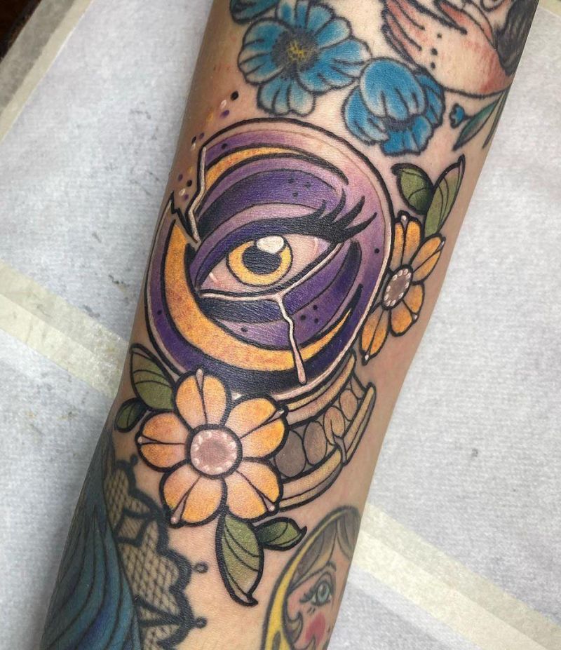 30 Pretty Crystal Ball Tattoos You Must Love