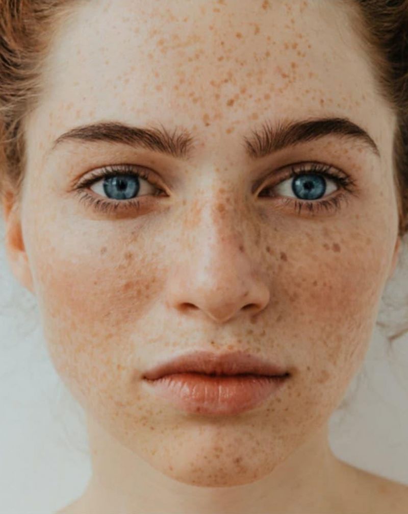 30 Unique Freckle Tattoos to Inspire You