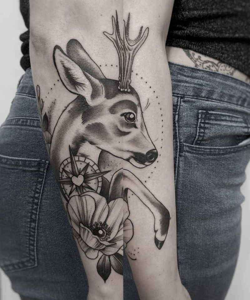 30 Unique Roe Deer Tattoos For Your Inspiration