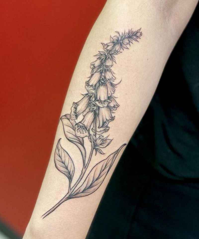 30 Pretty Foxglove Tattoos You Will Love