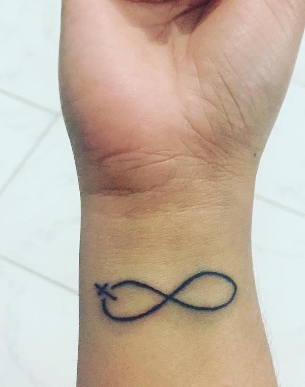 10+ Unique Infinity Cross Tattoos to Inspire You