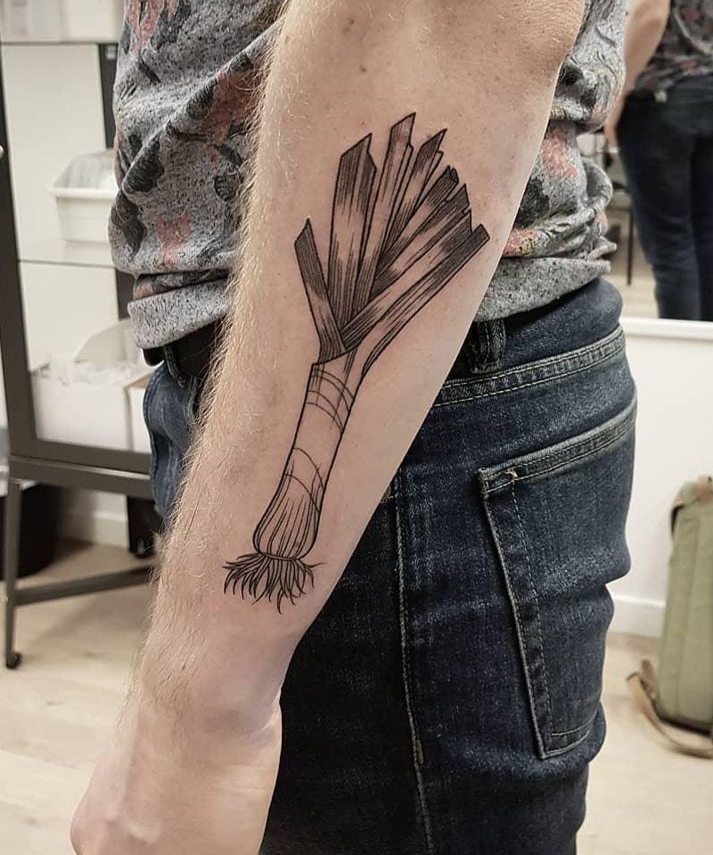 30 Unique Leek Tattoos You Can Copy