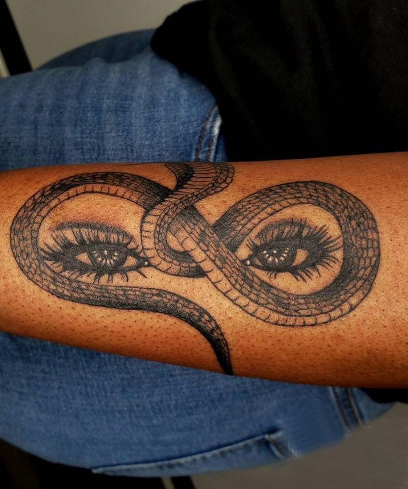 8 Unique Snake Eyes Tattoos to Inspire You