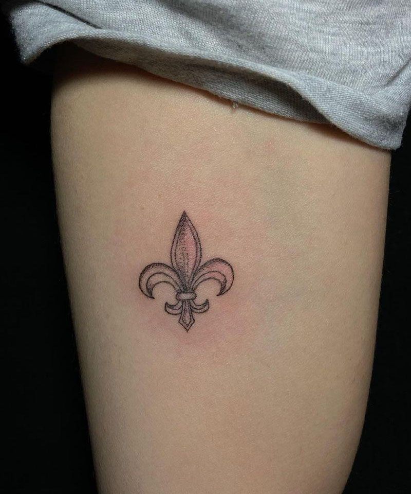 30 Pretty Fleur De Lis Tattoos You Must Love