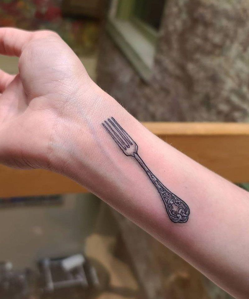 30 Pretty Fork Tattoos You Can't Help Trying