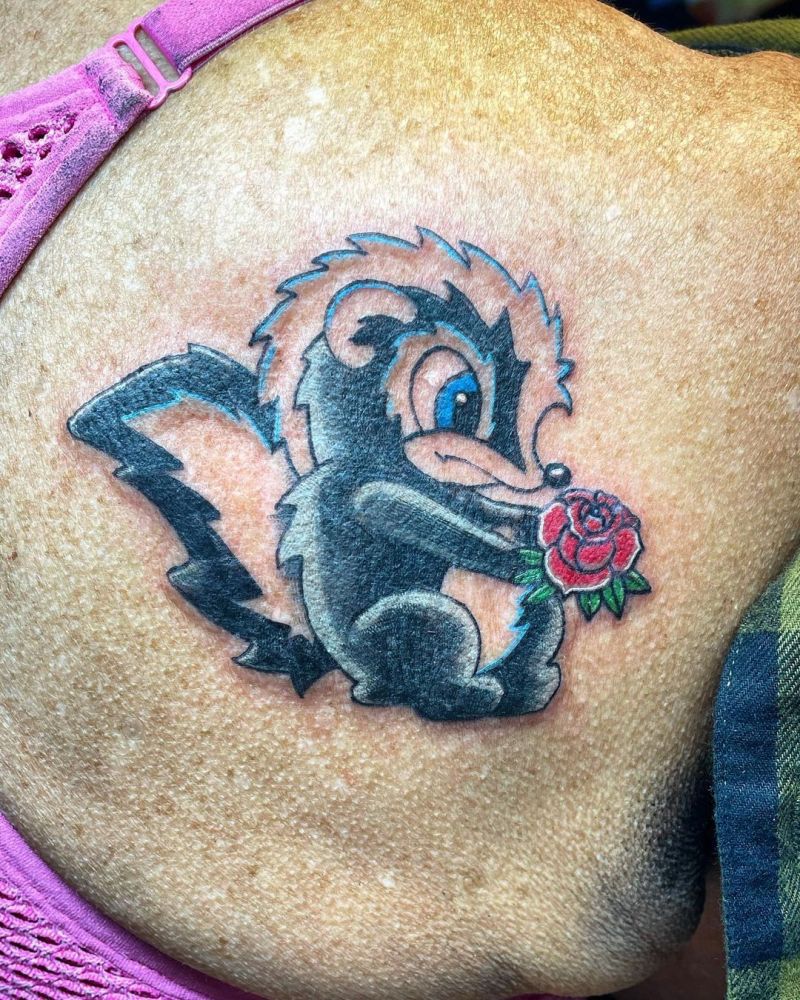 30 Cute Skunk Tattoos You Will Love