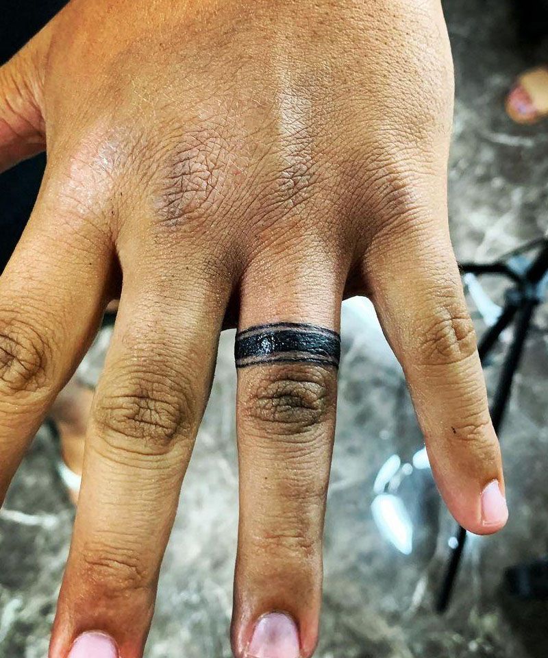 30 Pretty Wedding Band Tattoos You Will Love