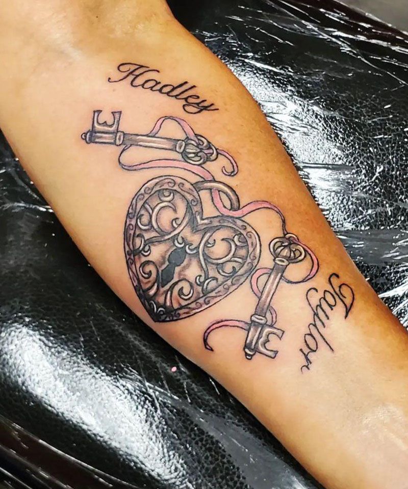 30 Pretty Locket Tattoos You Must Love