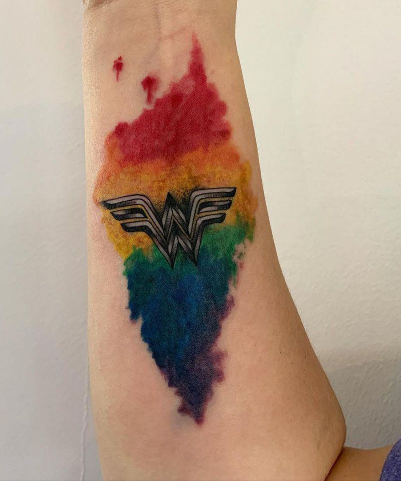 30 Pretty Wonder Woman Tattoos For Your Inspiration