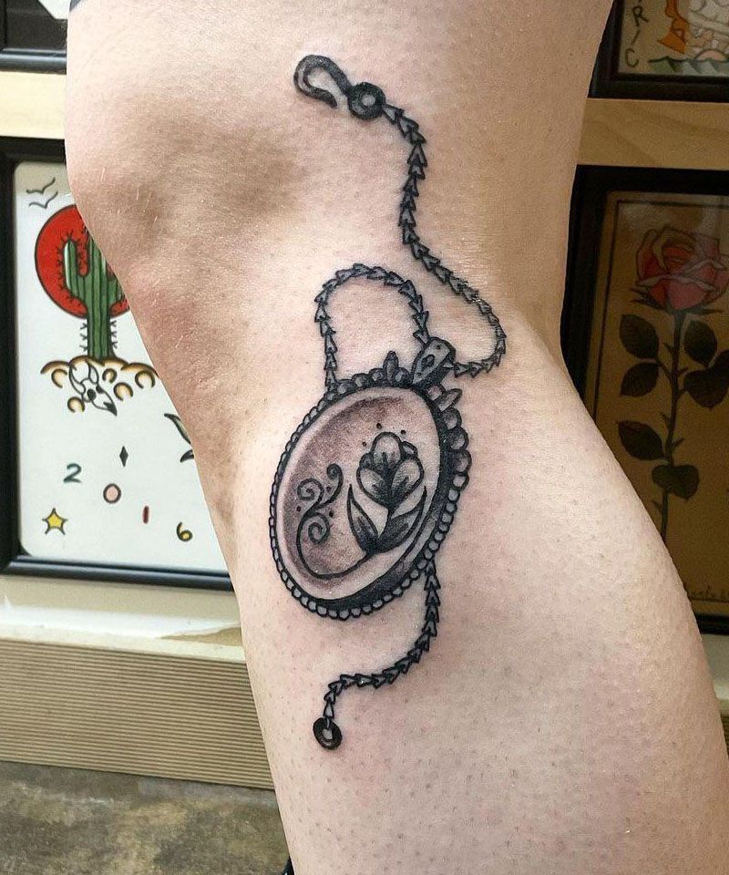 30 Pretty Locket Tattoos You Must Love