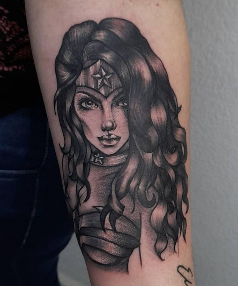 30 Pretty Wonder Woman Tattoos For Your Inspiration