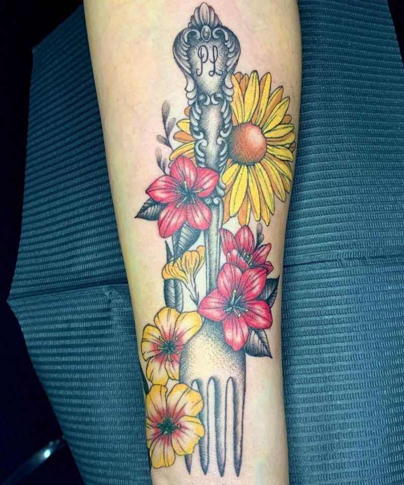 30 Pretty Fork Tattoos You Can't Help Trying