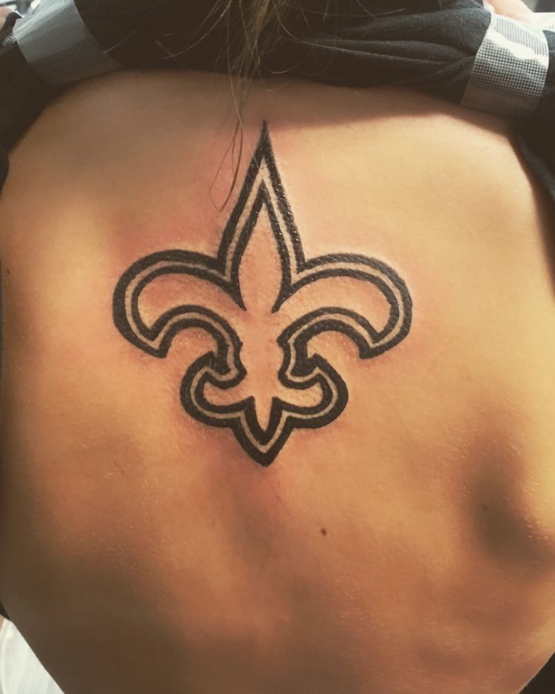 30 Pretty Fleur De Lis Tattoos You Must Love