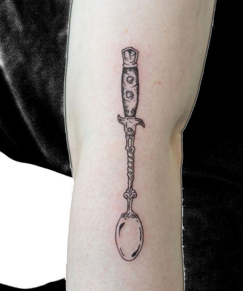 30 Pretty Spoon Tattoos For Your Inspiration