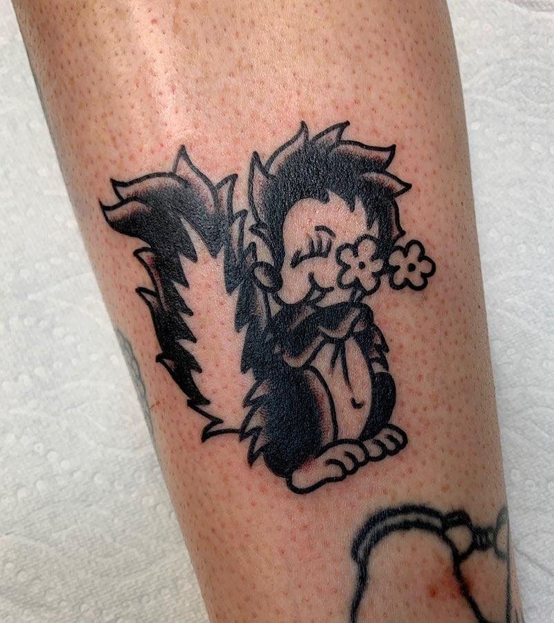 30 Cute Skunk Tattoos You Will Love