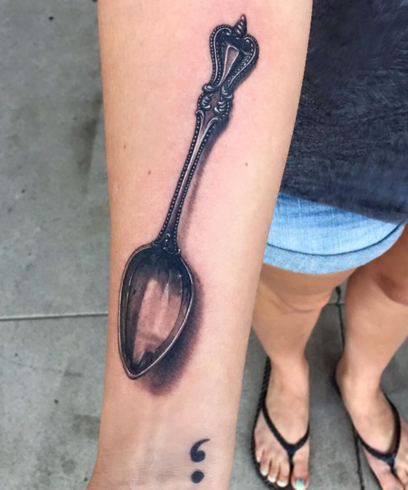 30 Pretty Spoon Tattoos For Your Inspiration