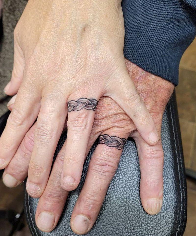 30 Pretty Wedding Band Tattoos You Will Love