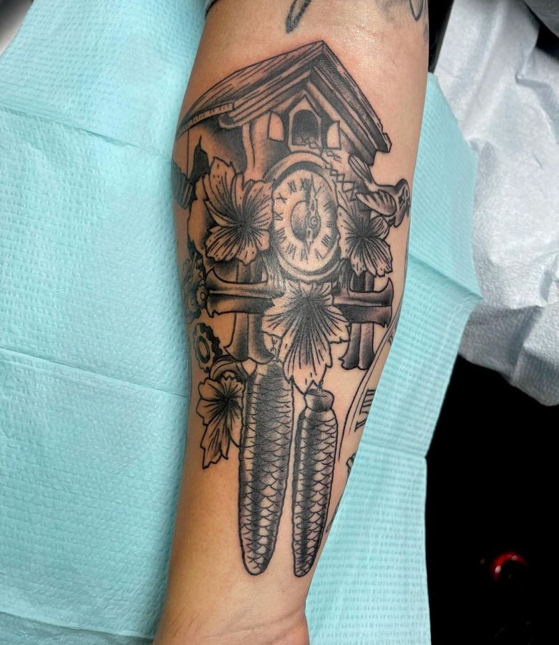 30 Pretty Cuckoo Clock Tattoos You Must Try