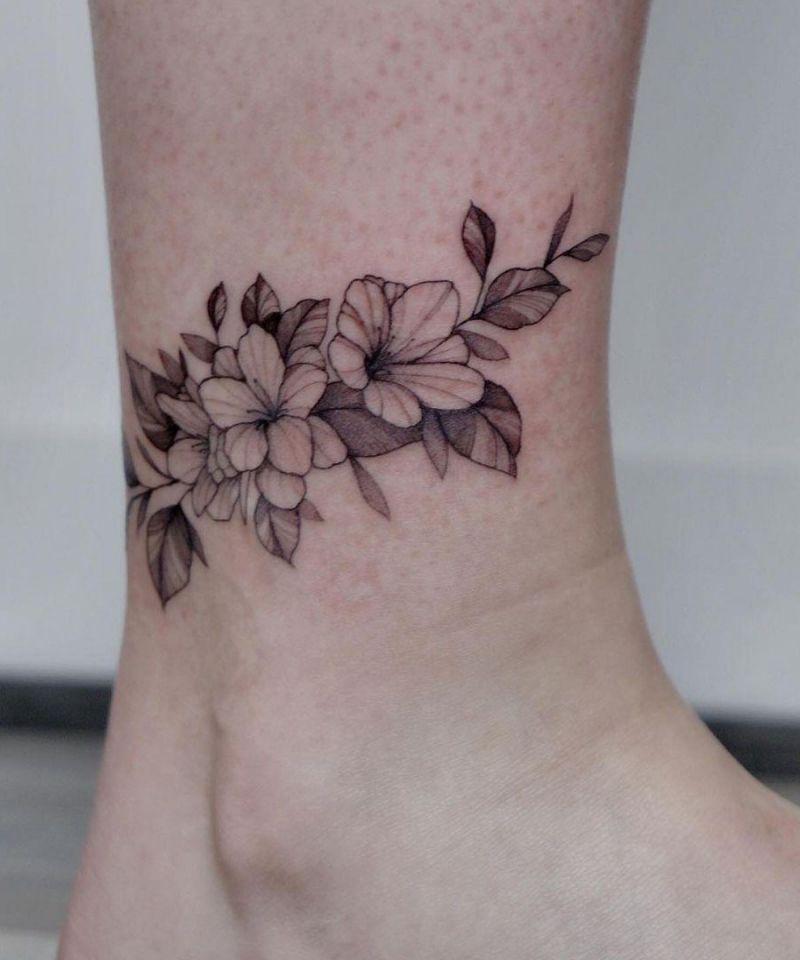 30 Pretty Ankle Tattoos You Can Copy