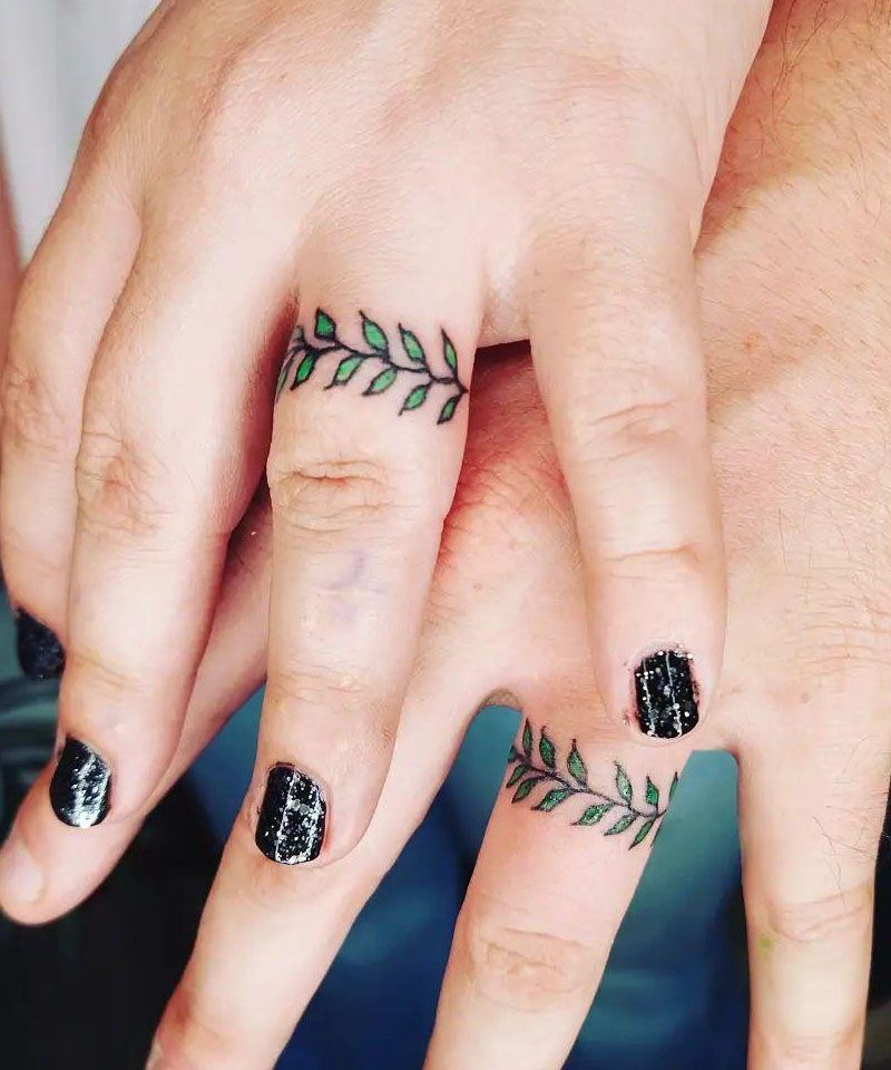 30 Pretty Wedding Band Tattoos You Will Love