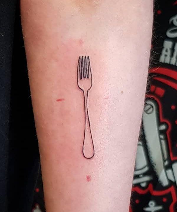 30 Pretty Fork Tattoos You Can't Help Trying