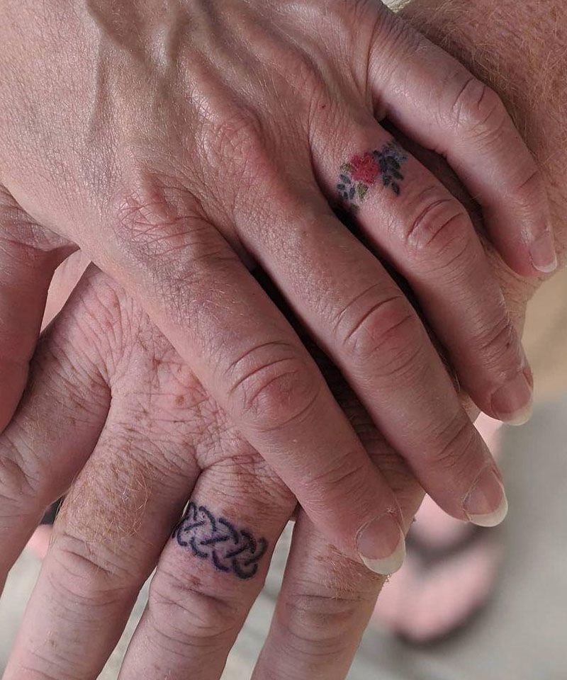 30 Pretty Wedding Band Tattoos You Will Love