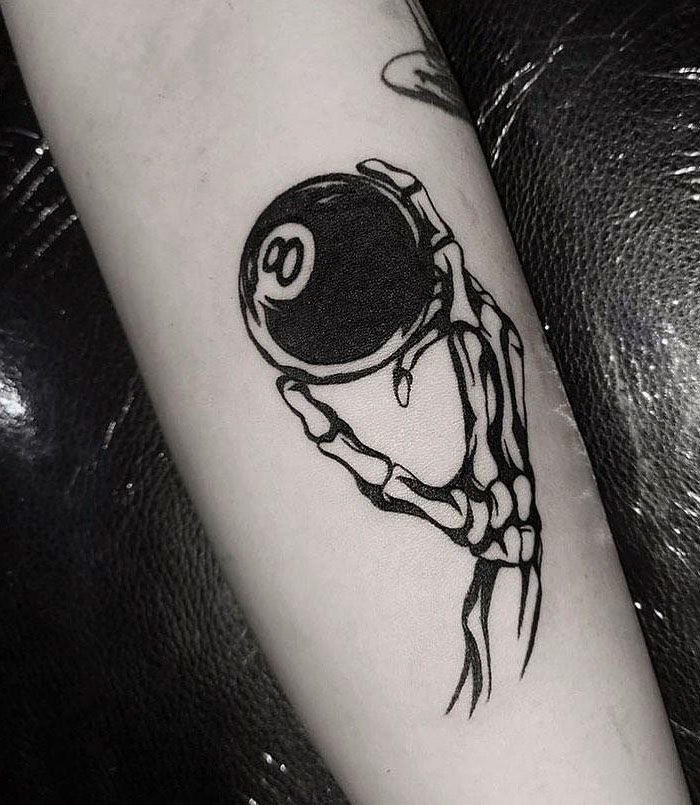 30 Pretty Eight Ball Tattoos You Must Try