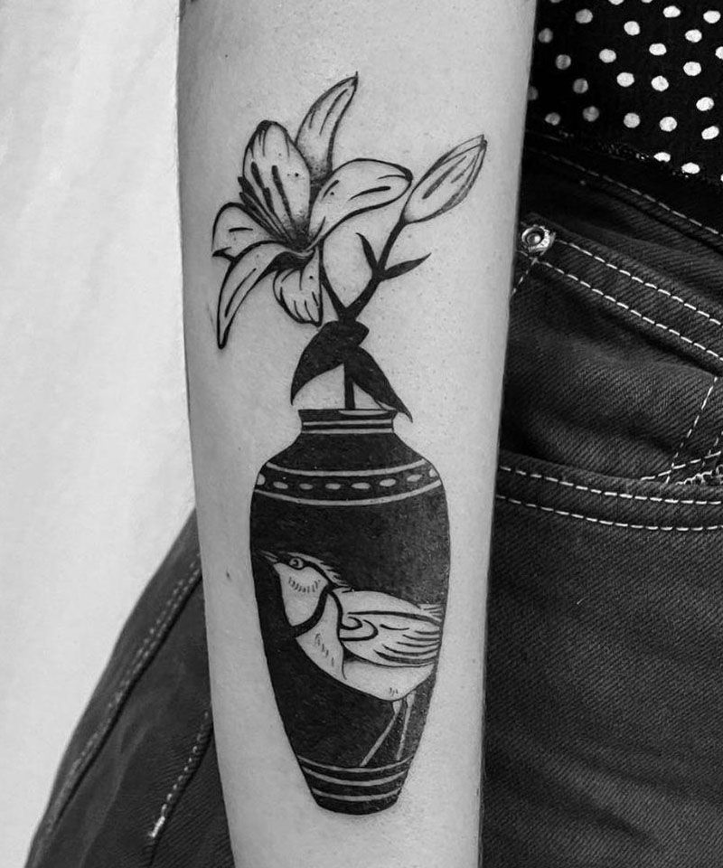 30 Elegant Pottery Tattoos You Must Try