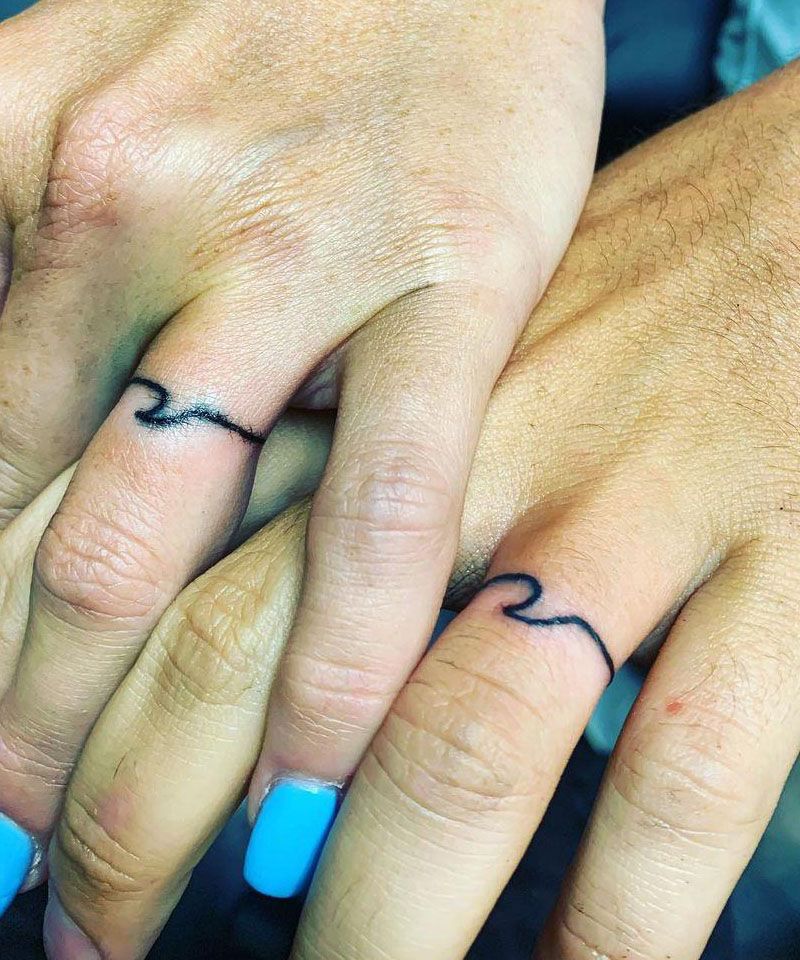 30 Pretty Wedding Band Tattoos You Will Love