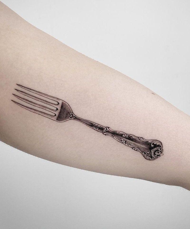 30 Pretty Fork Tattoos You Can't Help Trying