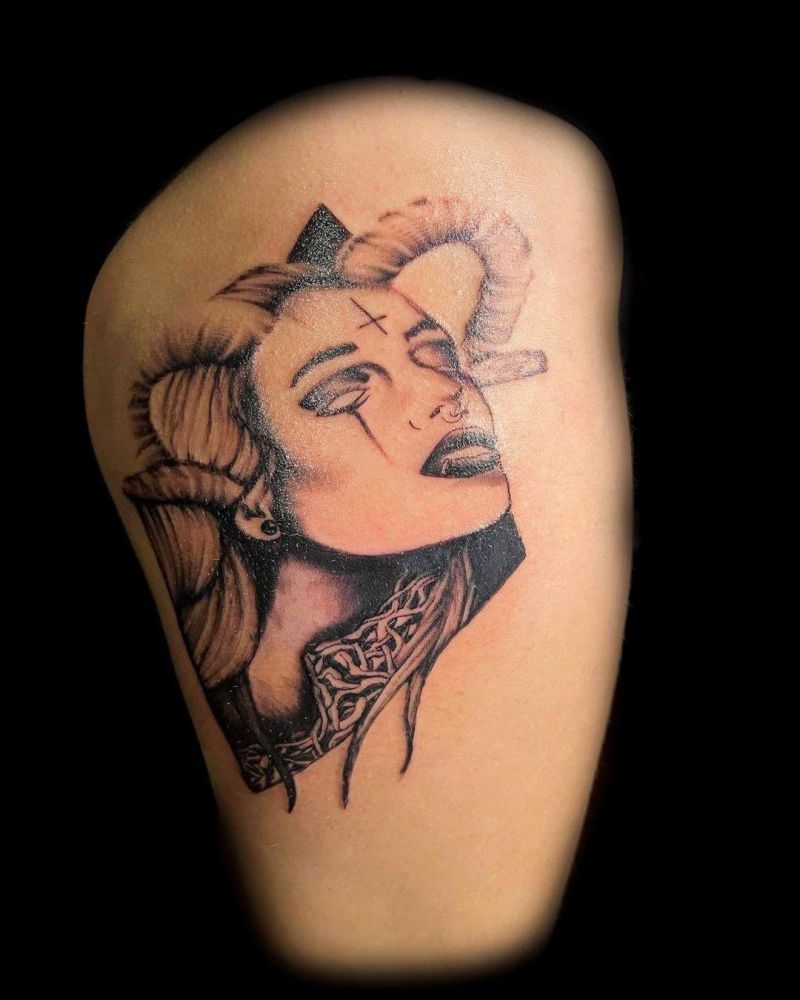 30 Pretty Lilith Tattoos to Inspire You