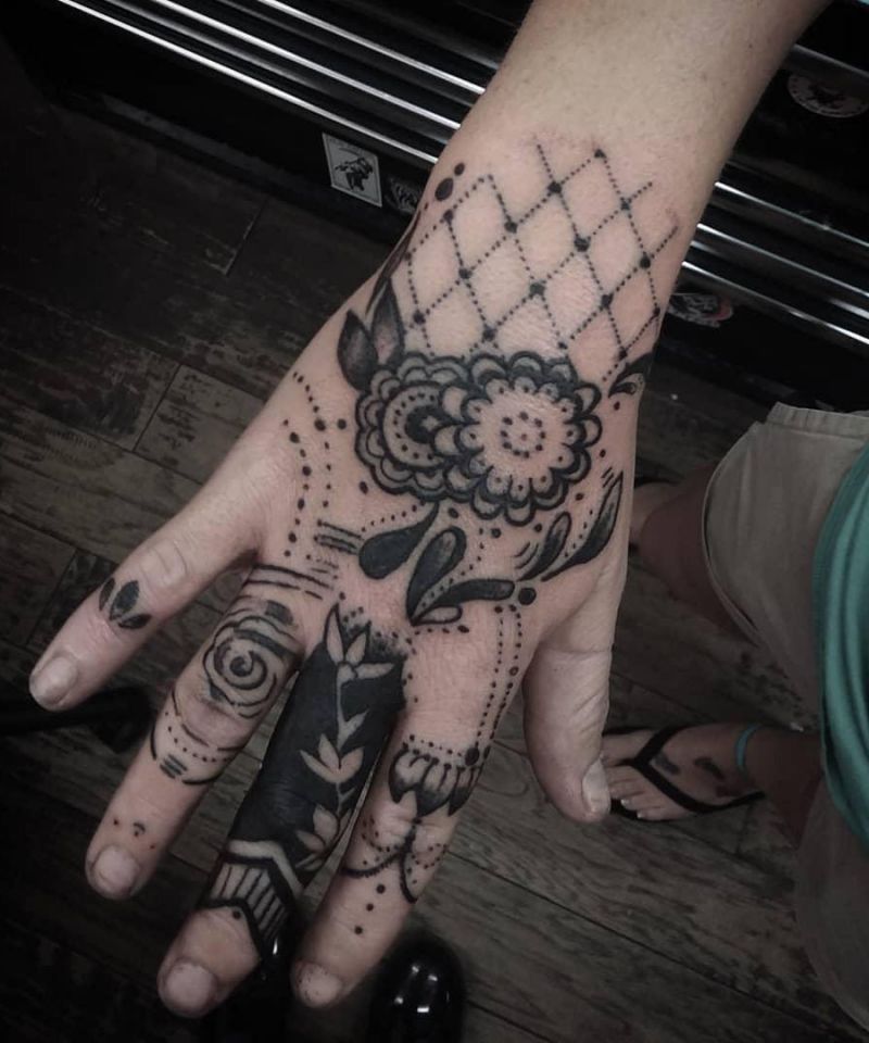 30 Pretty Net Tattoos You Must Love