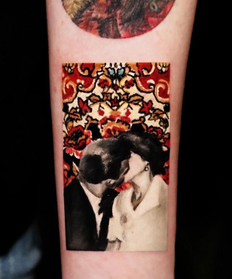 30 Unique Carpet Tattoos You Must Love