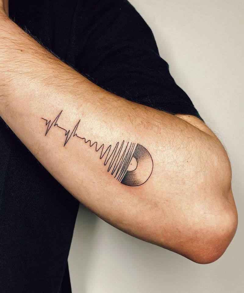 30 Pretty Soundwave Tattoos for Your Inspiration