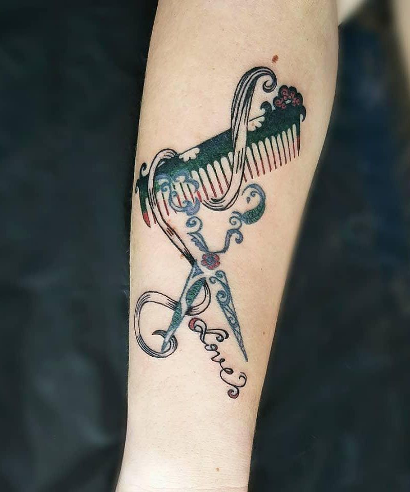 30 Pretty Comb Tattoos for Your Inspiration