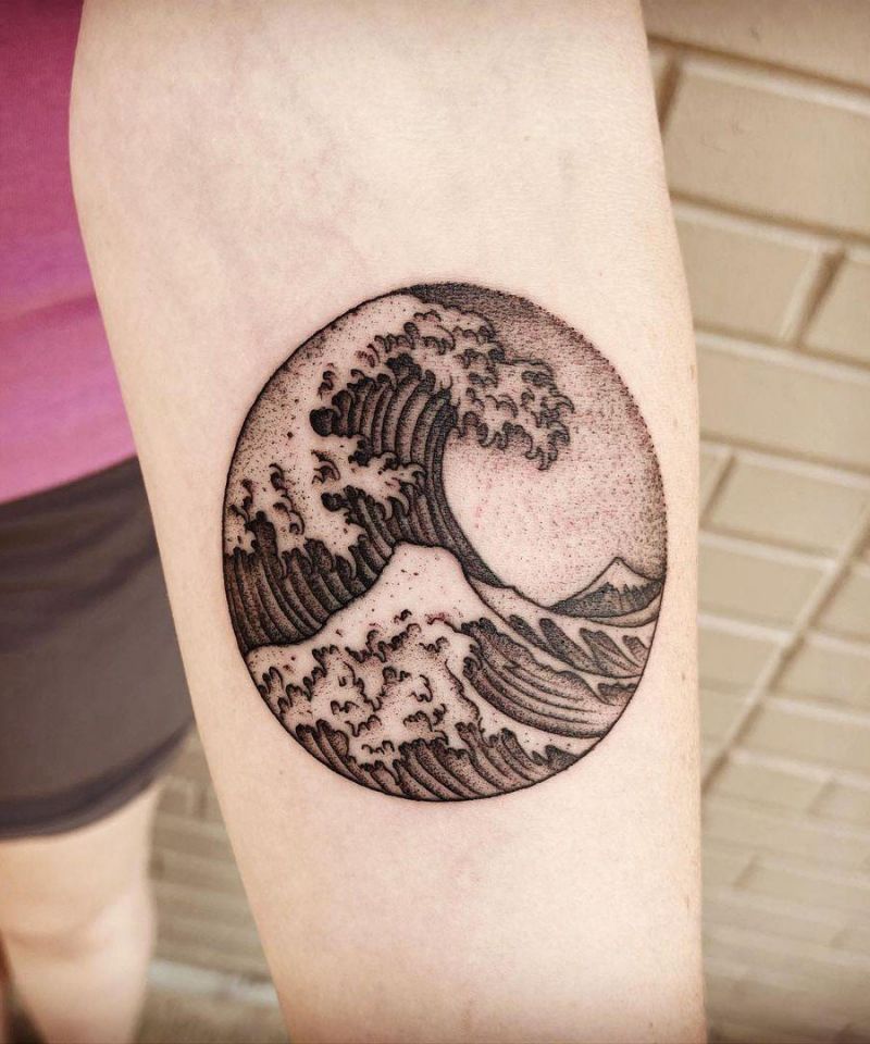 30 Pretty Great Wave Tattoos Improve Your Temperament